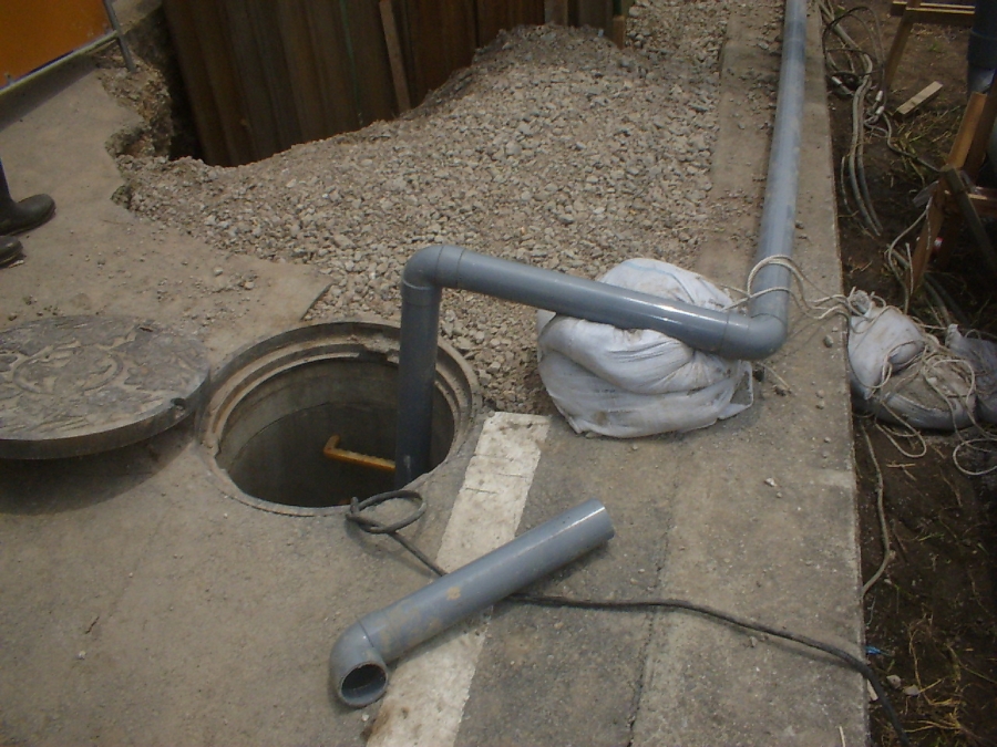 汚水原水バイパス用配管設置